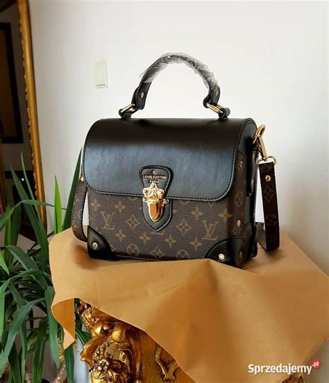 torebka kuferek louis vuitton|louis vuitton monogram crossbody.